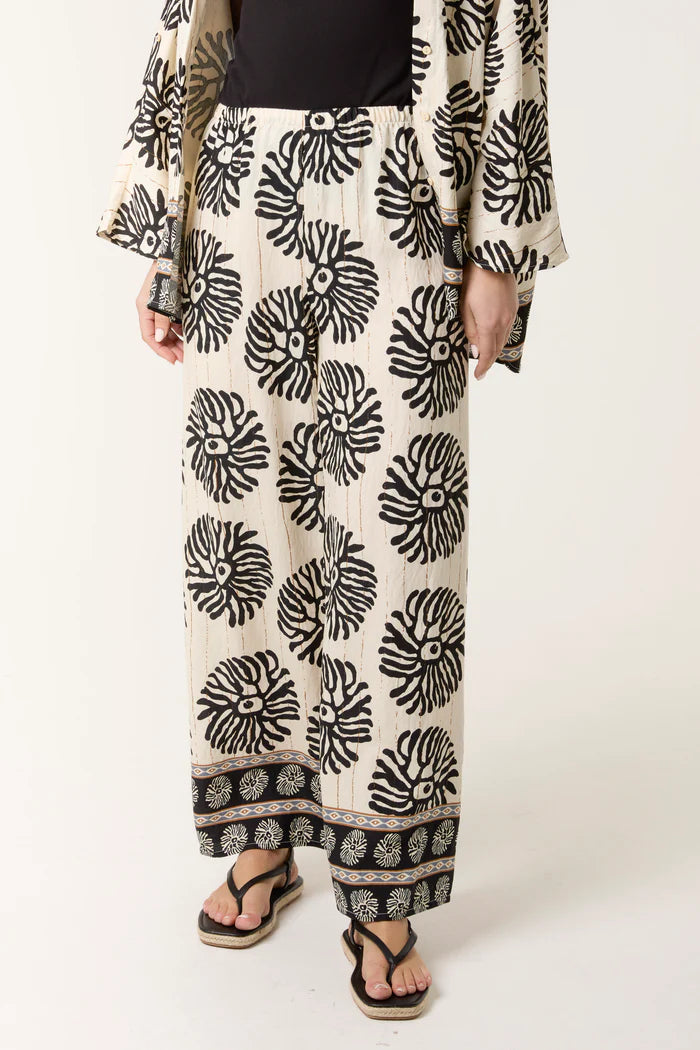 Printed Black Detail Wide Leg Trousers
